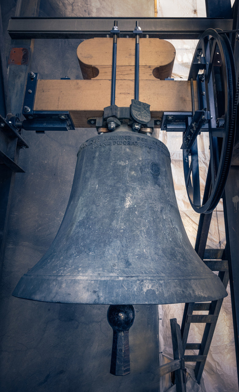 Eine Fotografie der Glocke Heiliger Christophorus.