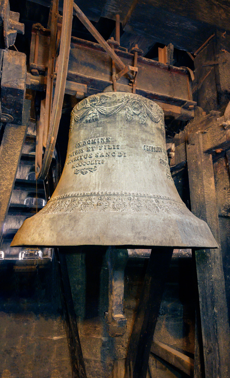 Eine Fotografie der Glocke Feuerin.