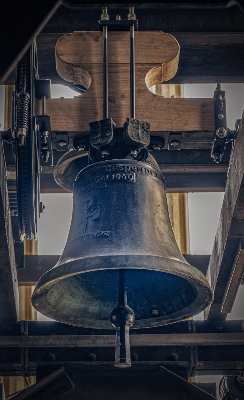 Eine Fotografie der Glocke Heiliger Michael.