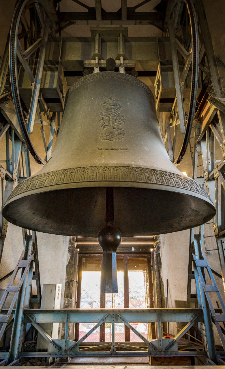 Eine Fotografie der Glocke Pummerin.